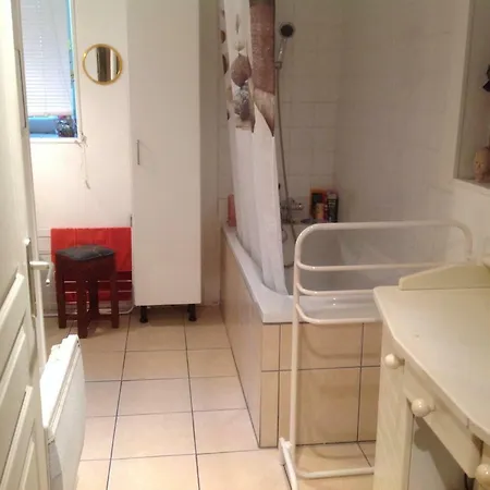 Bed and Breakfast La Malle D'arthur Caylus